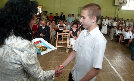 Do obowiązków dyrektora szkoły należy m.in. organizacja zajęć w trakcie roku szkolnego, ocena dorobk