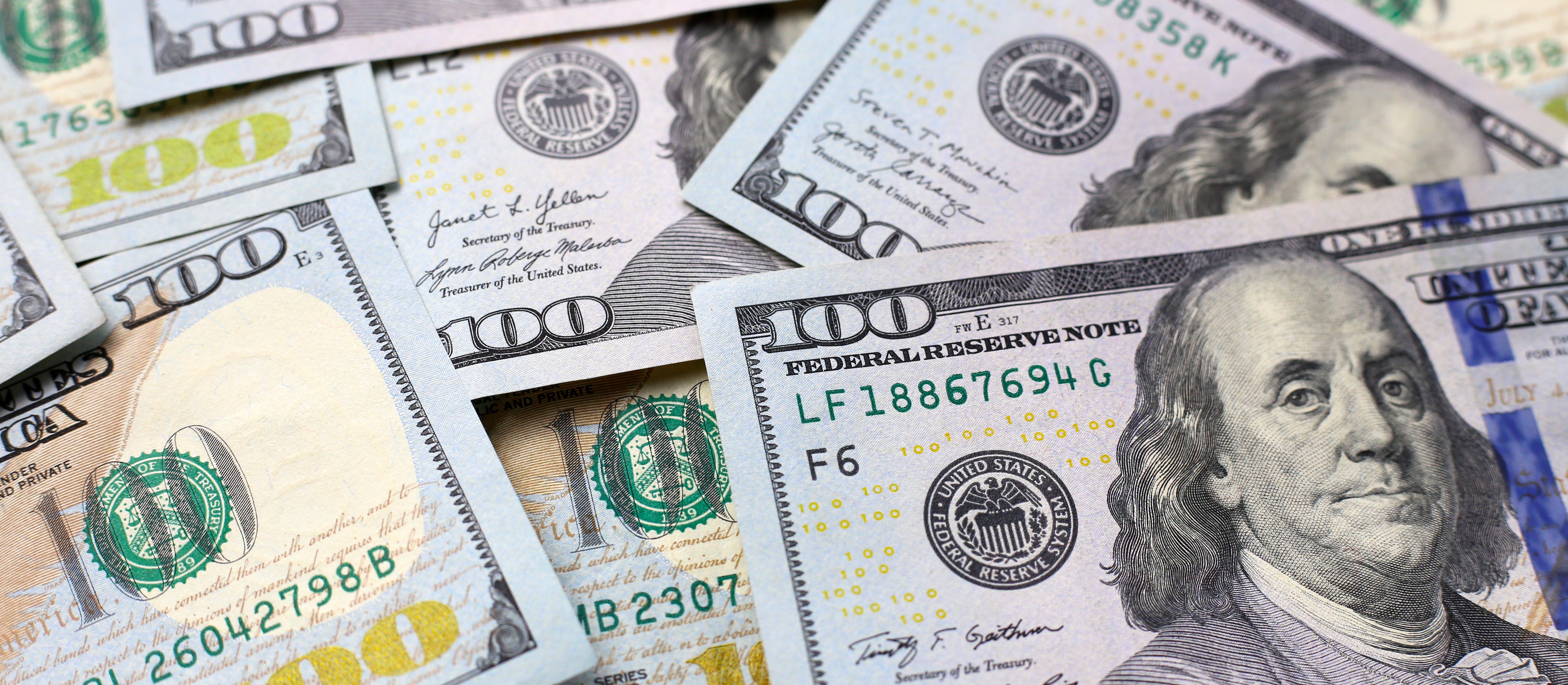 Dołek dolara może być już za nami. Większość ryzyk jest w cenie