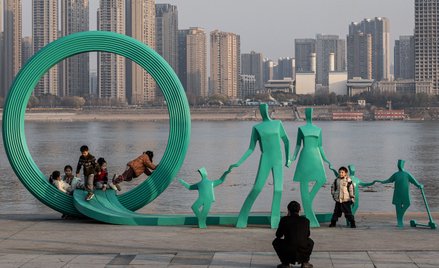 Wuhan, stolica prowincji Hubei. Eksperci zgadzają się, że zmniejszanie się liczby ludności Chin ma s