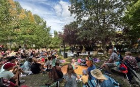 Projekty obejmują różnorodne dziedziny i formy artystyczne, co gwarantuje bogatą ofertę dla osób w k