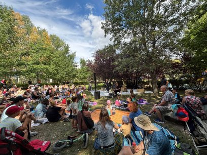 Projekty obejmują różnorodne dziedziny i formy artystyczne, co gwarantuje bogatą ofertę dla osób w k