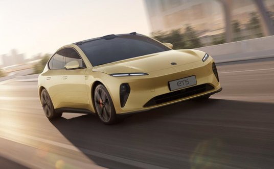 Nio ET5