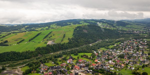 Polska ma za dużo gmin? Prof. Hausner ostrzega: Nie stać nas na to