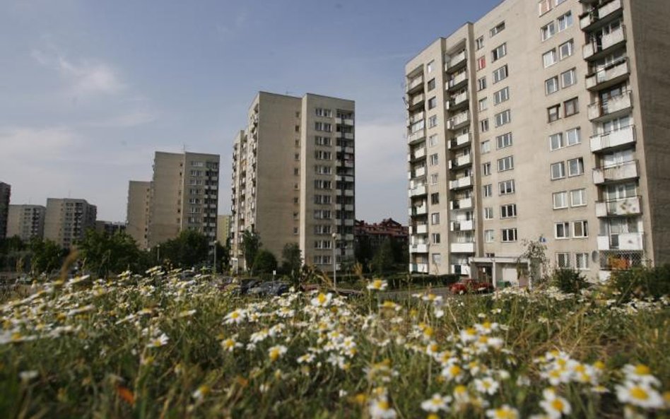 Sprzedawcy obniżają ceny o kilka procent