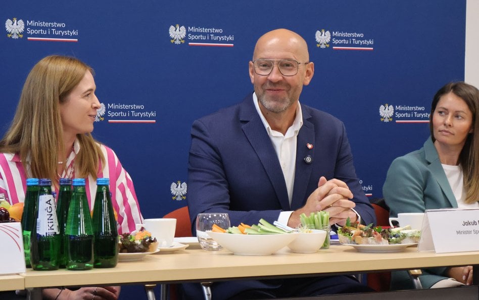 Nowy minister deklaruje, że nie będzie zapominał, że jest nie tylko ministrem sportu, ale i turystyk