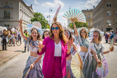 Wiceprezydent Renata Kaznowska na Paradzie Syrenki