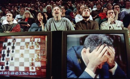 Garri Kasparow, chociaż uchodzi za jednego z najlepszych szachistów w dziejach, jednocześnie jest pi