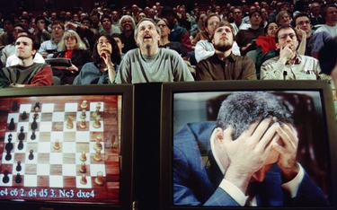 Garri Kasparow, chociaż uchodzi za jednego z najlepszych szachistów w dziejach, jednocześnie jest pi