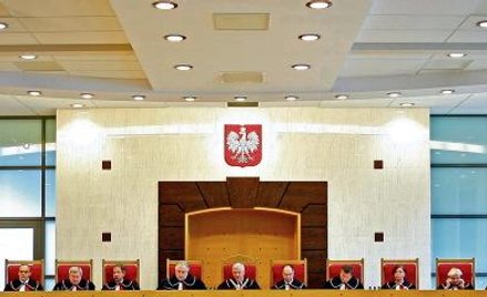 Na zdjęciu (od lewej) Stanisław Biernat, Zbigniew Cieślak, Maria Gintowt- -Jankowicz, Mirosław Grana