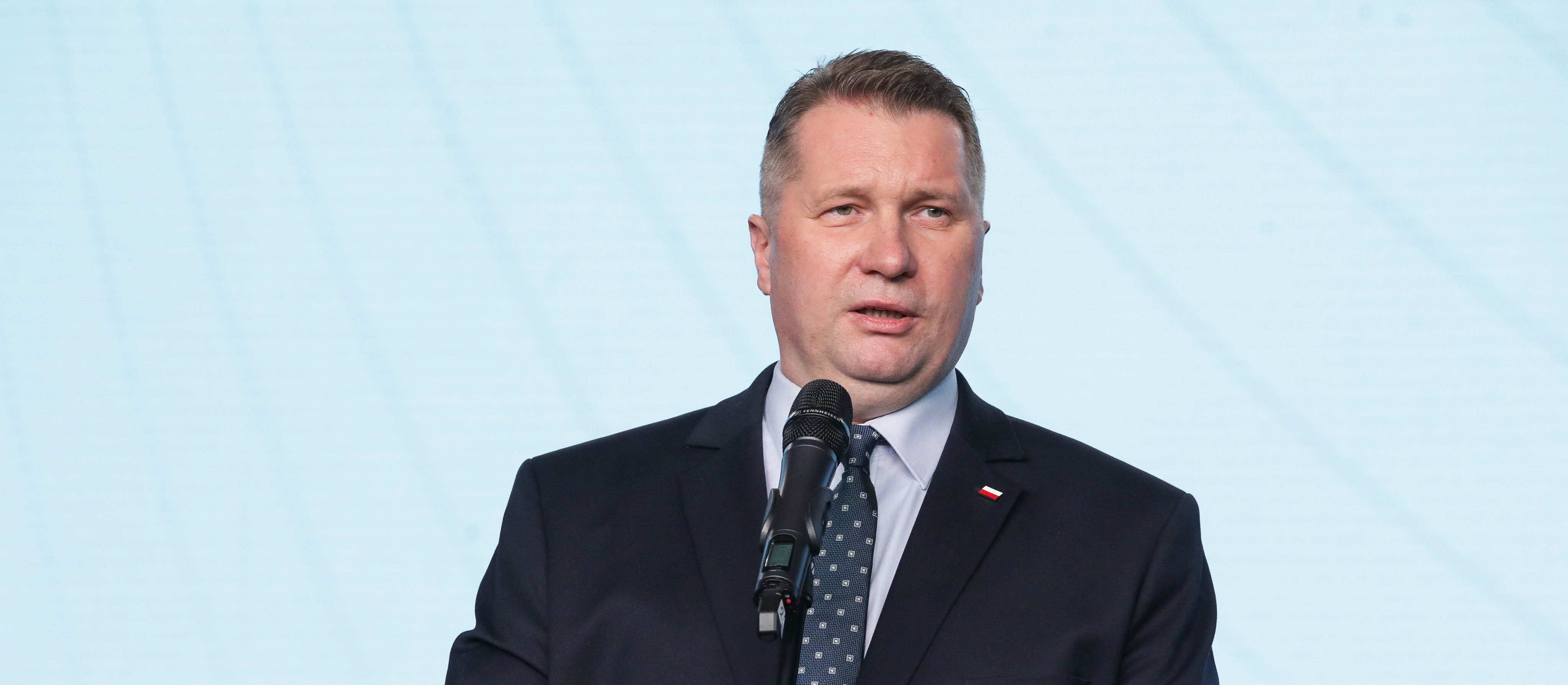 Wrócą czasy Lex Czarnek opresji i niskich pensji? Nikt tak nie zna Przemysława Czarnka jak nauczyciele