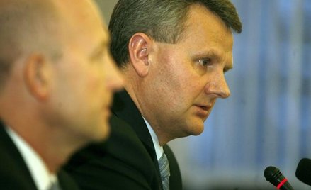 Od prawej minister skarbu, Aleksander Grad i Andrzej Klesyk, prezes PZU