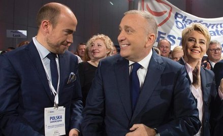 W razie samotnego startu Platforma Obywatelska może liczyć na poparcie rzędu 26 proc.