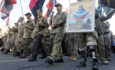 Propozycja, by w Panteonie Narodowym Ukrainy pojawił się Marko Bezruczko nie rozwiązuje problemu z p