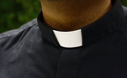 Hodowla marihuany na plebanii. Policja zatrzymała księdza
