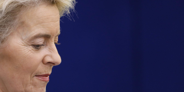 Czy Ursula von der Leyen straci stanowisko za zgodę na polski KPO? Jest wniosek