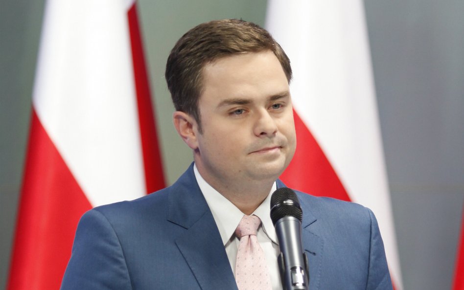 Adam Hofman: Chłopaki pojechali do Brukseli i zbaranieli