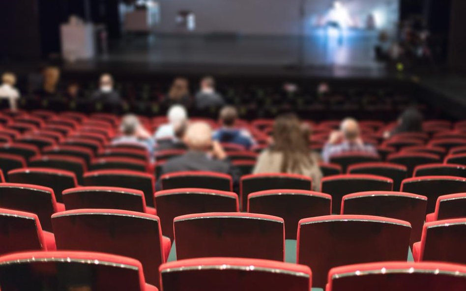 Interwencja policji w gdańskim teatrze. RPO prosi o wyjaśnienia