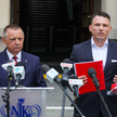 Prezes NIK Marian Banaś i prezes Nowej Nadziei, współprzewodniczący Konfederacji Sławomir Mentzen