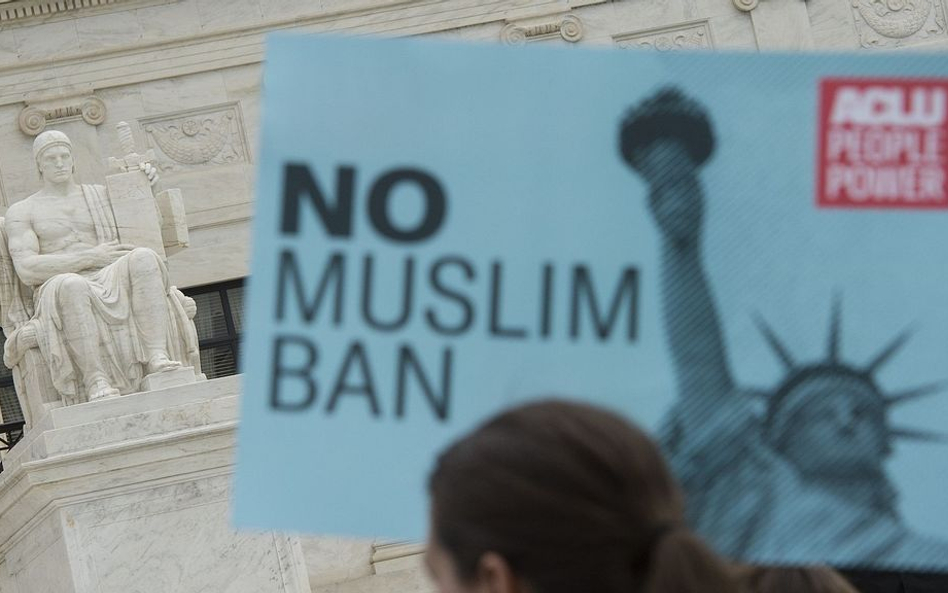 Sąd Najwyższy USA: "Travel ban" Trumpa legalny