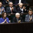 Sondaż: PiS potrzebuje koalicjanta