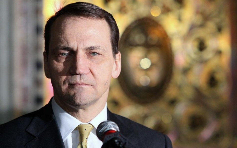 Na zdjęciu: Radosław Sikorski podczas spotkania Ministrów Spraw Zagranicznych Grupy Wyszehradzkiej, 