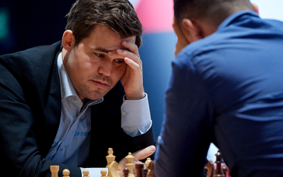 Magnusa Carlsena (na zdjęciu) szachy klasyczne coraz bardziej nużą