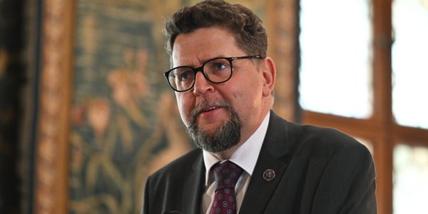 Patryk Jaki o słowach Szeptyckiego o UPA. Żąda natychmiastow