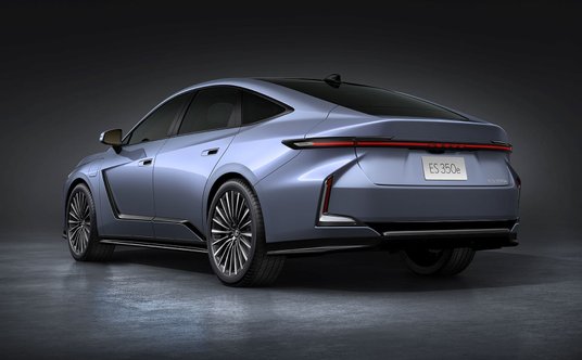 Nowy Lexus ES