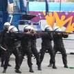 Tylko w wyjątkowych sytuacjach policja strzeli do napastnika bez uprzedzenia