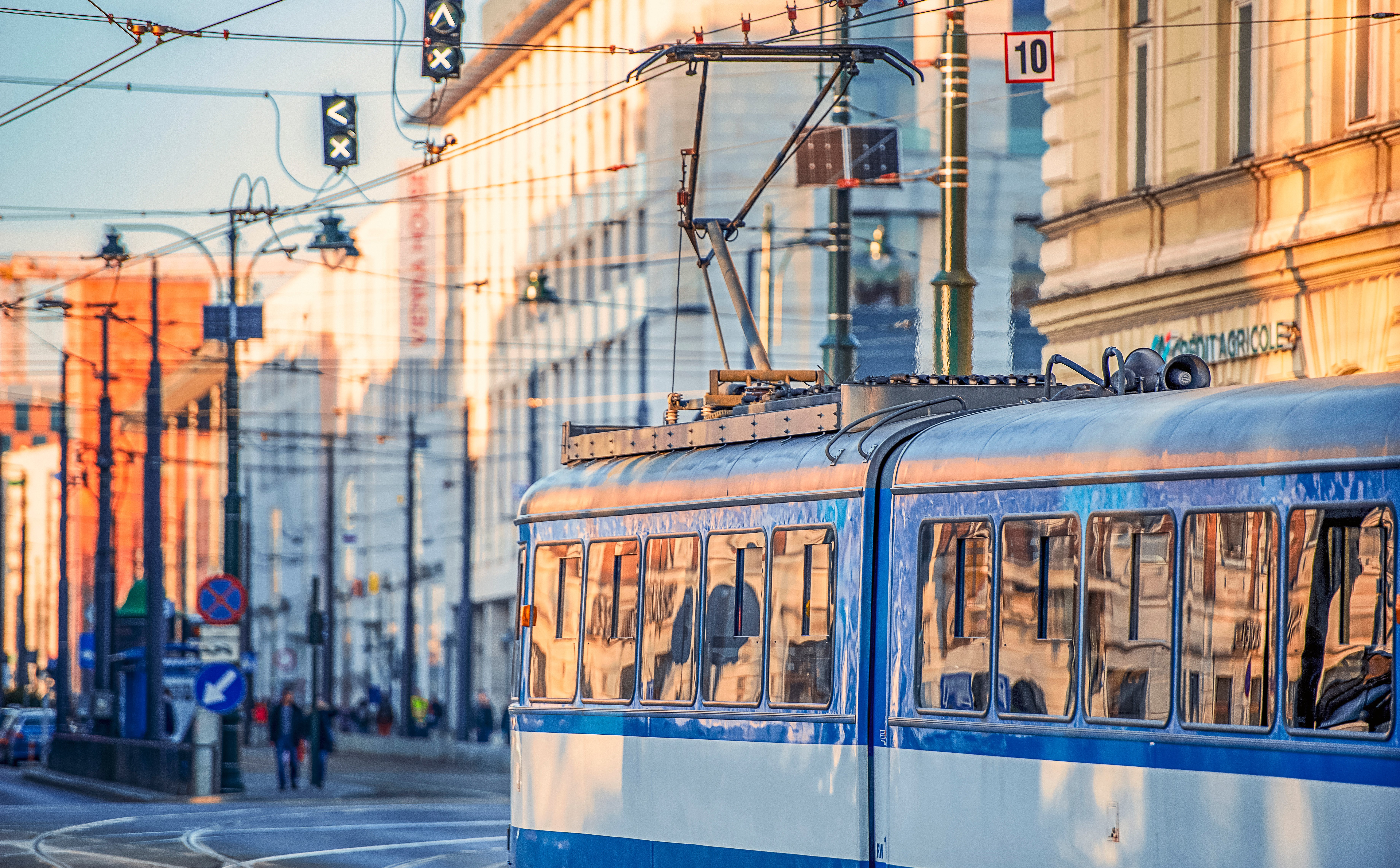 Kraków bez wysokiej podłogi. Umowa na 30 tramwajów za ponad 0,5 mld zł