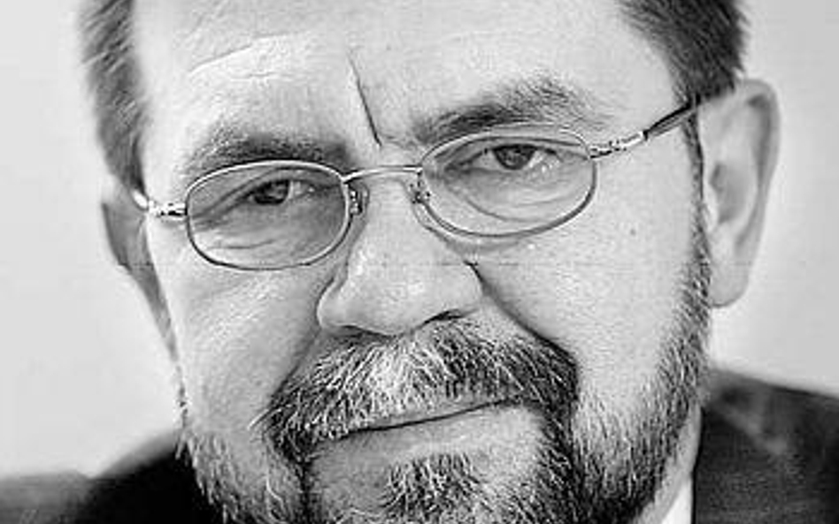Krzysztof Rączka, profesor na Wydziale Prawa i Administracji Uniwersytetu Warszawskiego