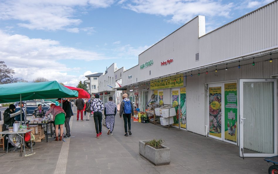 Zaplanowane spotkanie ma stać się forum wymiany informacji między służbami a mieszkańcami, którzy do