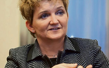 Iwona Wendel od listopada 2013 r. wiceminister w Ministerstwie Infrastruktury i Rozwoju. W latach 20