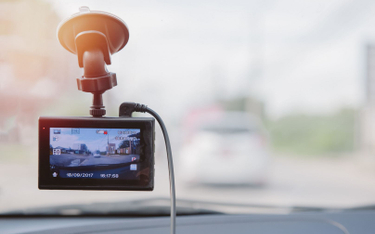 Film z samochodowej kamerki jako dowód w sprawie o ukaranie kierowcy