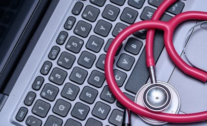 Bez IKP lub aplikacji skorzystanie z Centralnej e-Rejestracji może nie być proste