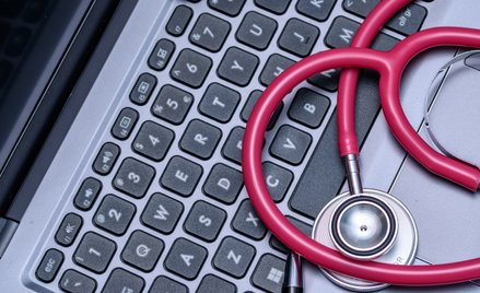 Bez IKP lub aplikacji skorzystanie z Centralnej e-Rejestracji może nie być proste