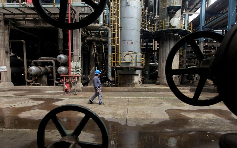 Shanghai Crude wysyła ostrzeżenie o dostawach