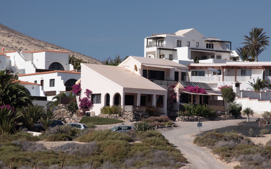 Podwójny system rejestracji powoduje, że właściciele wycofują swoje apartamenty z rynku najmu krótko