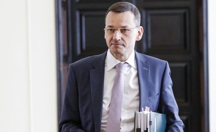 Morawiecki w "Le Figaro" o korupcji w polskich sądach. „Iustitia” oburzona
