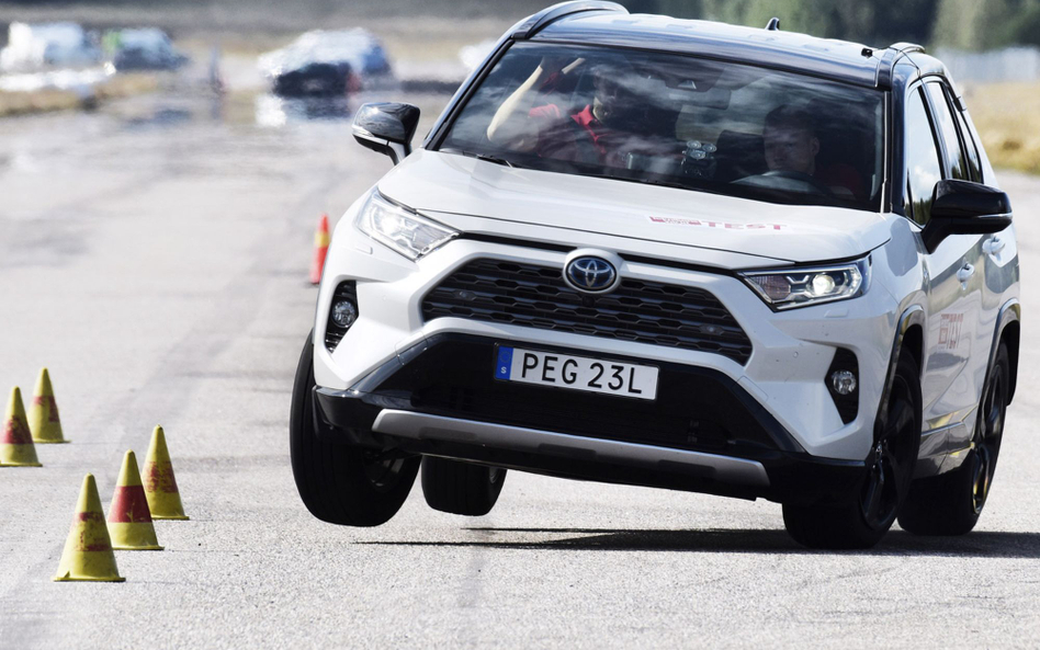 Nowa Toyota Rav4 nie przeszła testu łosia