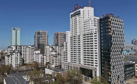 J.W. Construction stawia na aparthotele