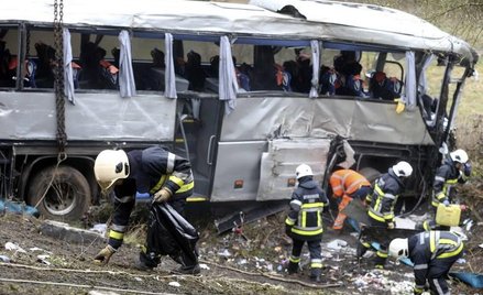 Wypadek polskiego autokaru, pięć osób nie żyje