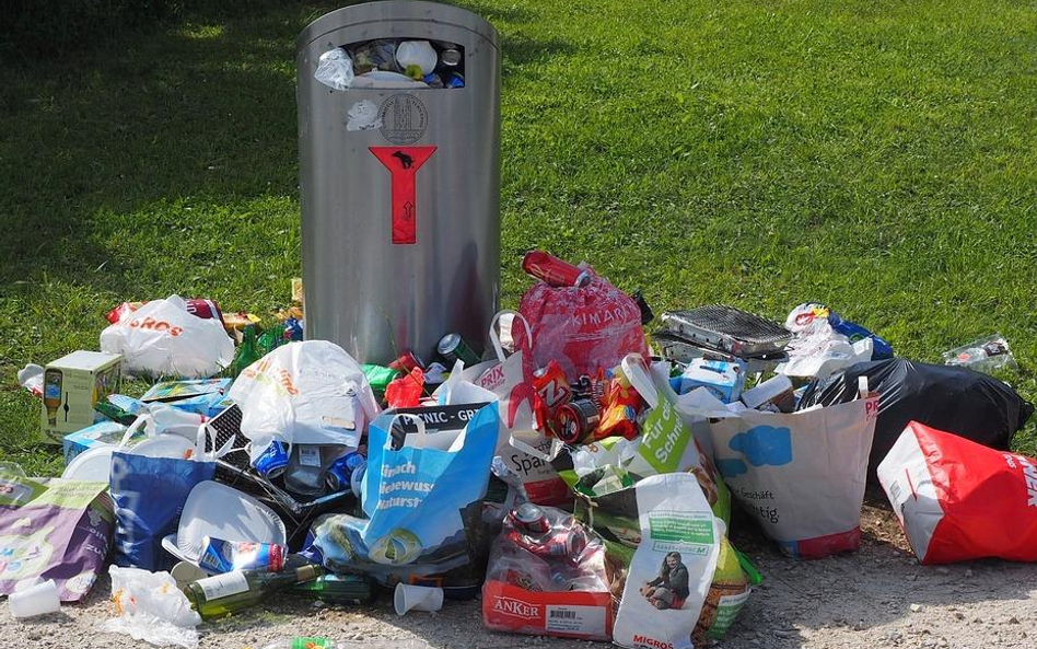 Lwów zalany przez odpadki