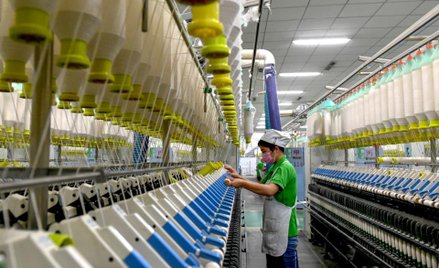 Chiński przemysł ledwo rośnie