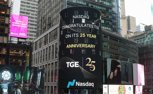 25- lecie TGE uwiecznione na nowojorskiej giełdzie