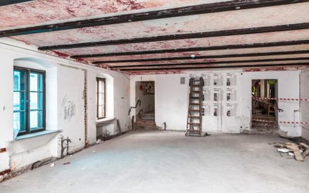 W tym pomieszczeniu powstanie specjalny magazyn do przechowywania historycznych druków i dokumentów