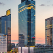 Warsaw UNIT ma wiele zielonych certyfikatów. W 2022 r.  Biurowiec dostał od „Rzeczpospolitej” nagrod