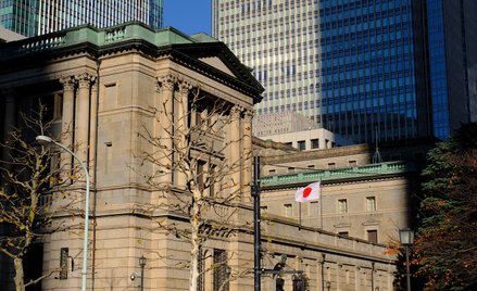 Bank Japonii rozważa spowolnienie tempa redukcji zakupu obligacji