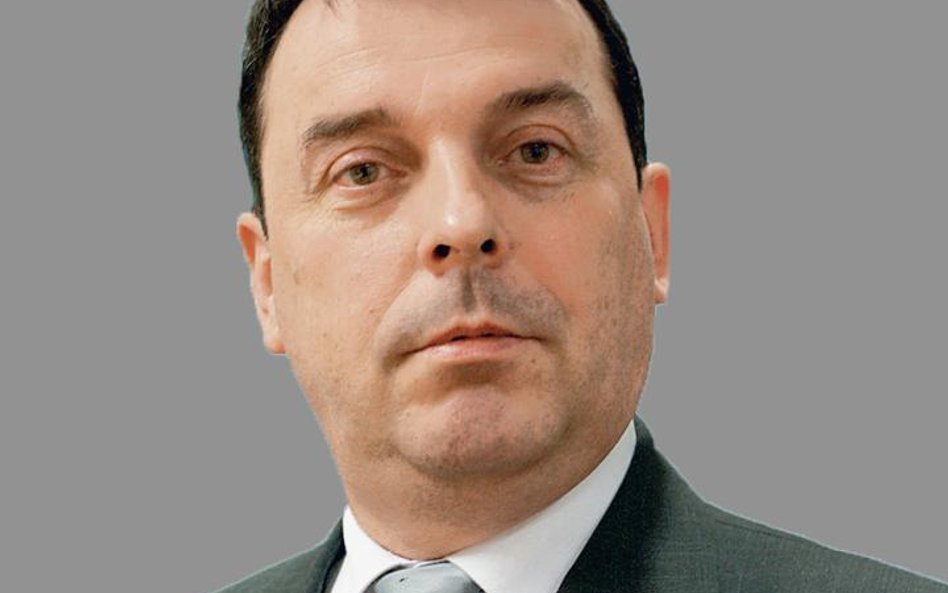 Krzysztof Wołowicz, ekonomista