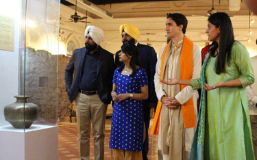 Premier Kanady "bardziej indyjski od Hindusów"